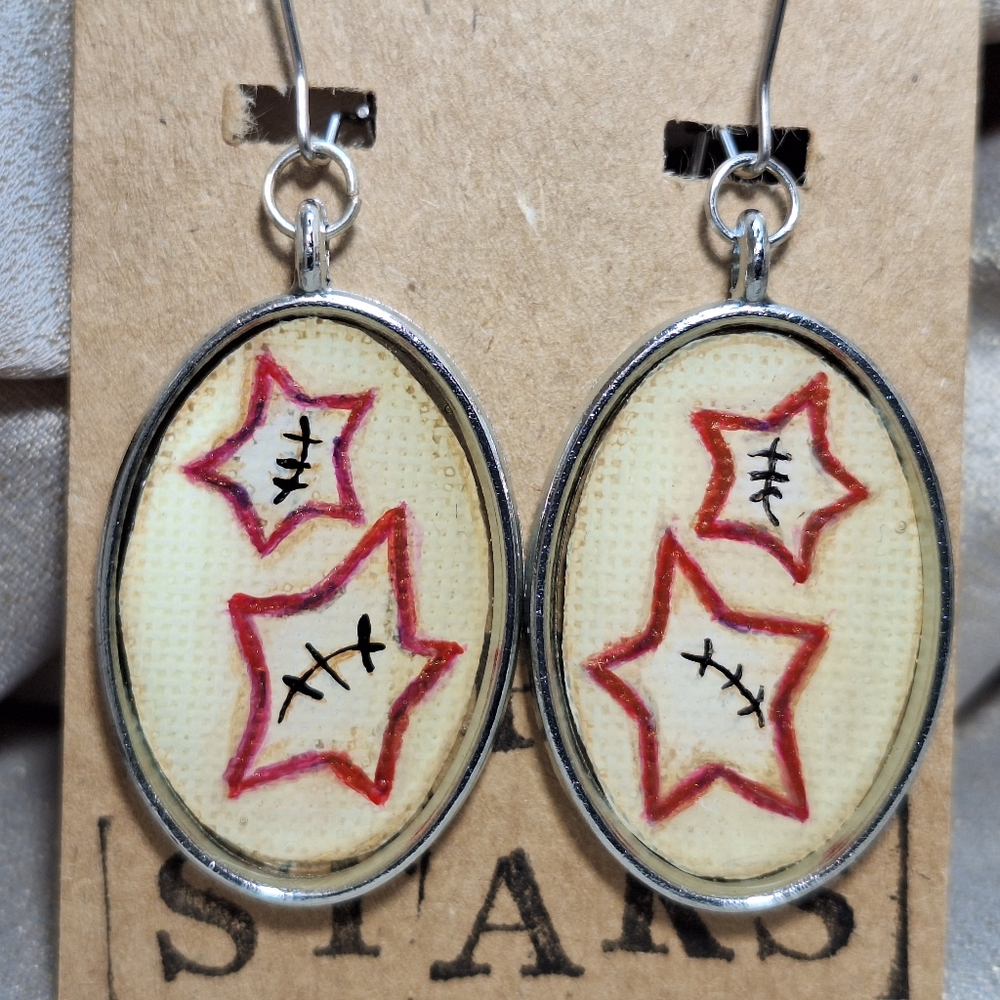 Hand painted earrings - Picture 2 of 3